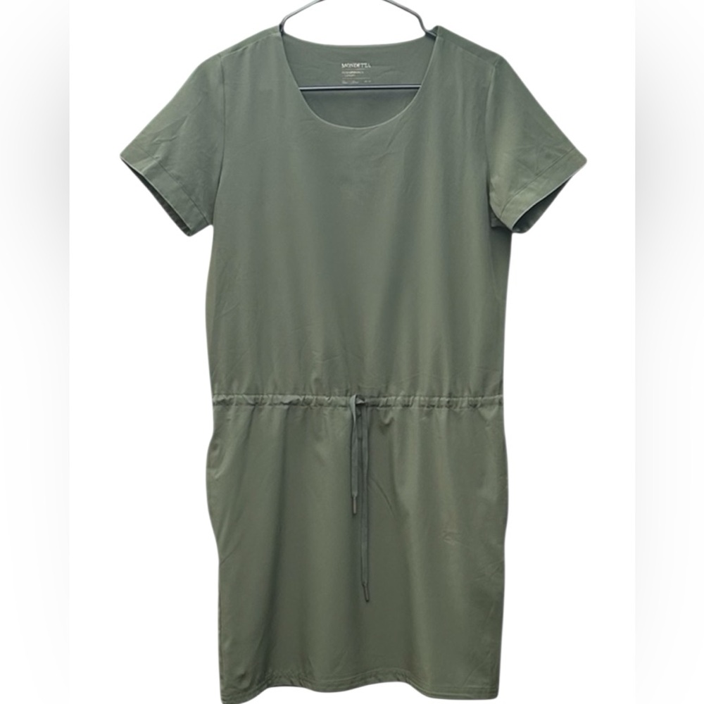 MONDETTA NWOT Women’s Performance Luxury Drawstring Waist Olive Casual Dress